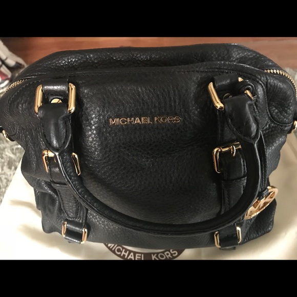 Michael Kors Bedford Satchel - Picture 3 of 6